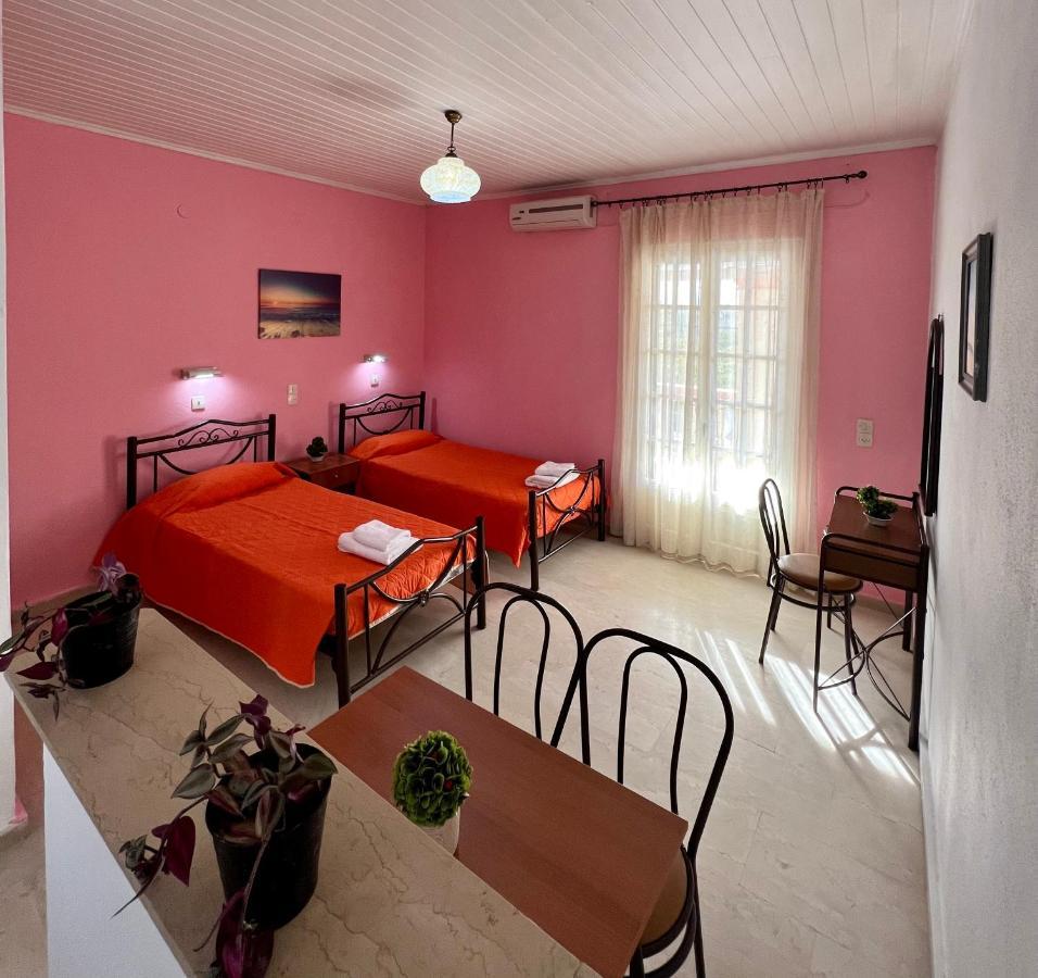 Elena Pool Aparthotel Agios Georgios  Bagian luar foto