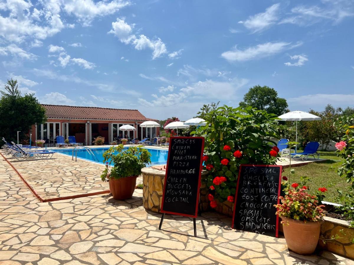 Elena Pool Aparthotel Agios Georgios  Bagian luar foto