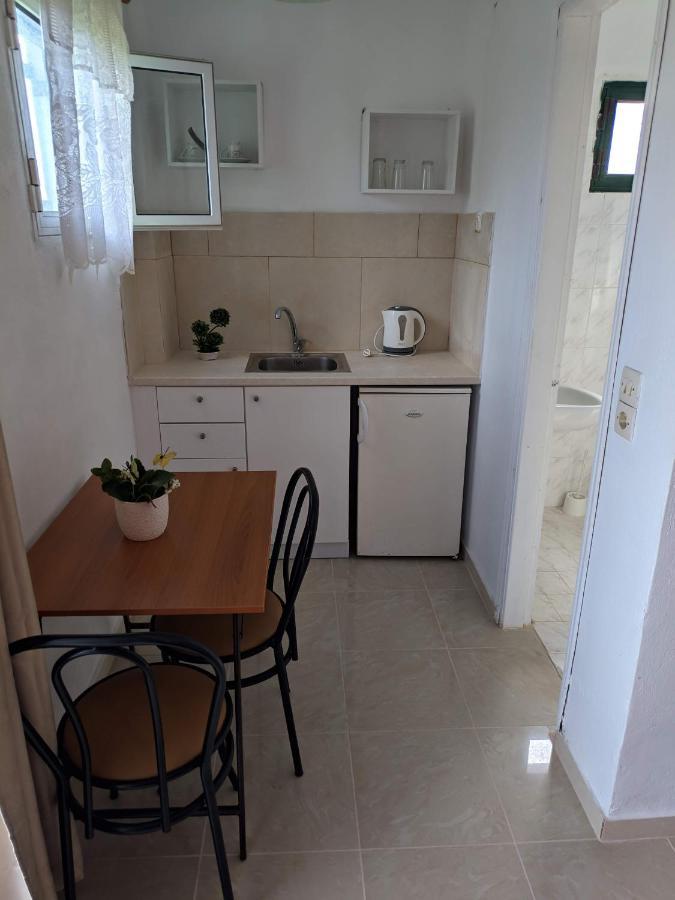Elena Pool Aparthotel Agios Georgios  Bagian luar foto