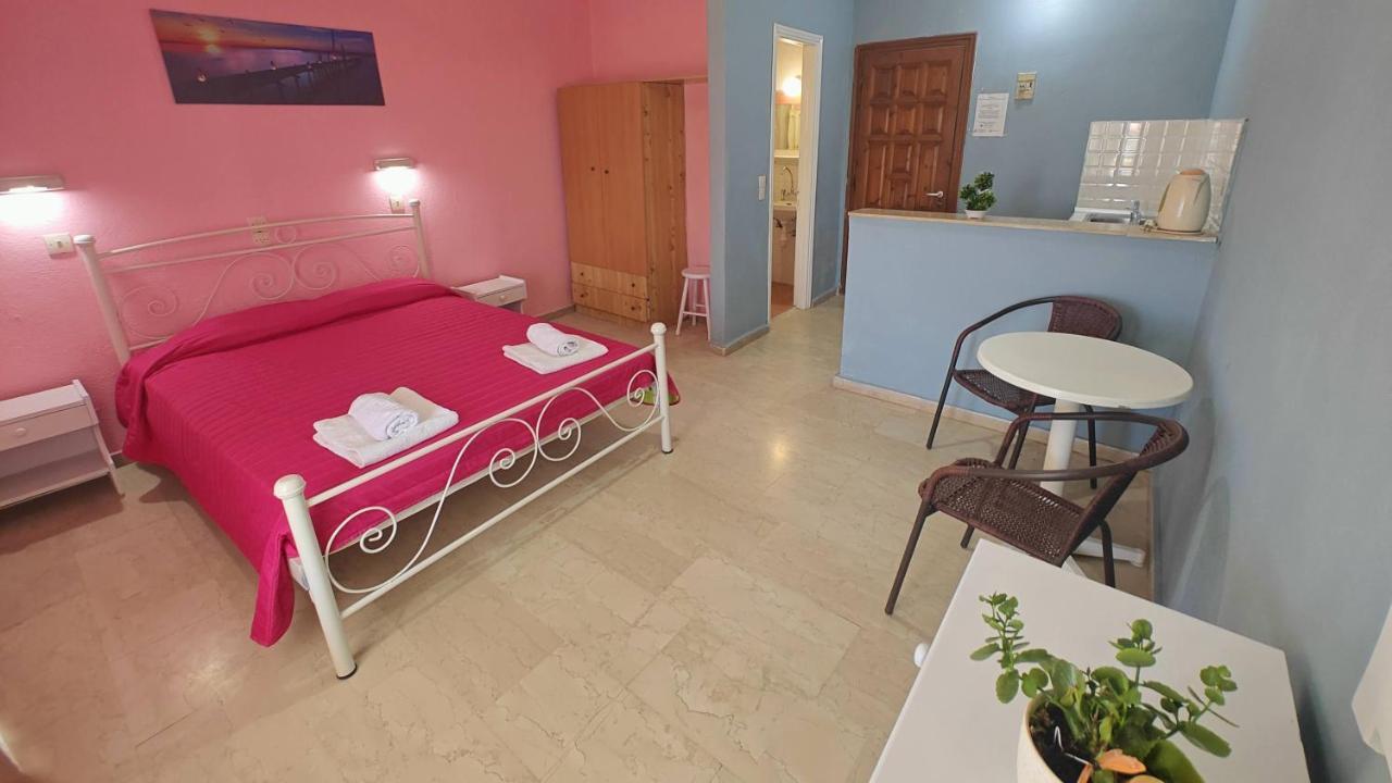 Elena Pool Aparthotel Agios Georgios  Bagian luar foto