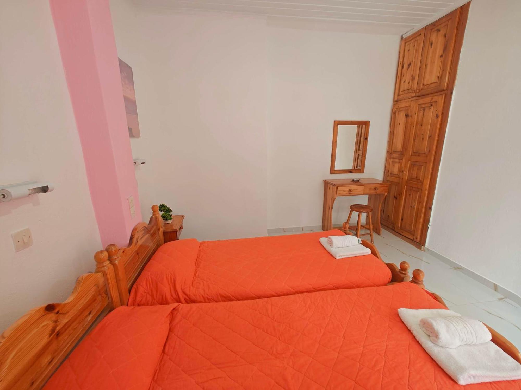 Elena Pool Aparthotel Agios Georgios  Bagian luar foto